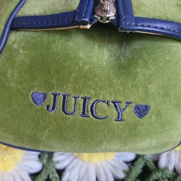 Juicy Couture 'Juicy Loves Couturists' Bowler Bag - Picture 6 of 15